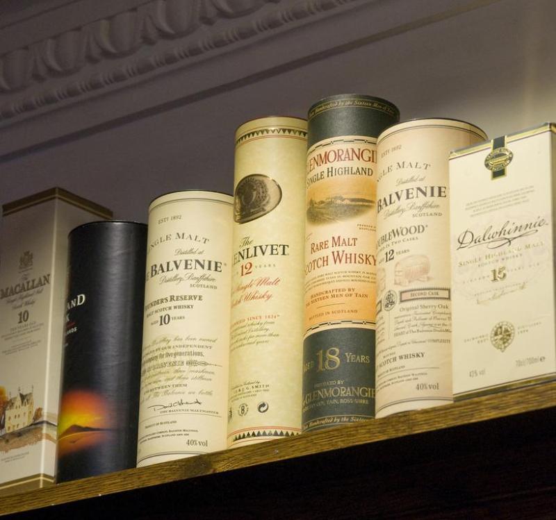 The Invercauld Arms Hotel Ballater Exteriör bild