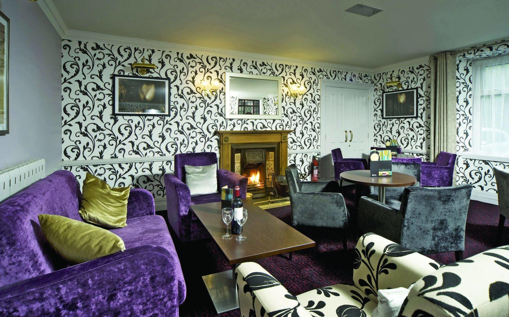 The Invercauld Arms Hotel Ballater Exteriör bild